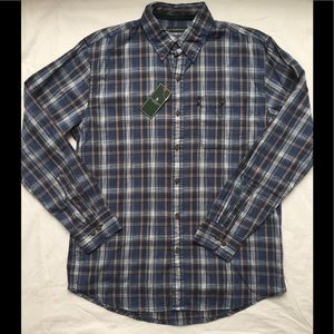 NWT G.H. Bass & Co. Men’s Medium Button Down Shirt